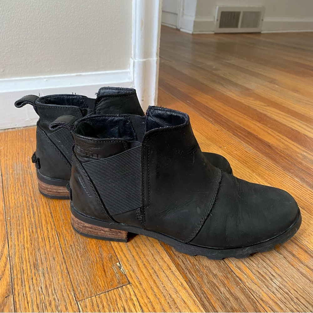 SOREL Emilie Black Boots